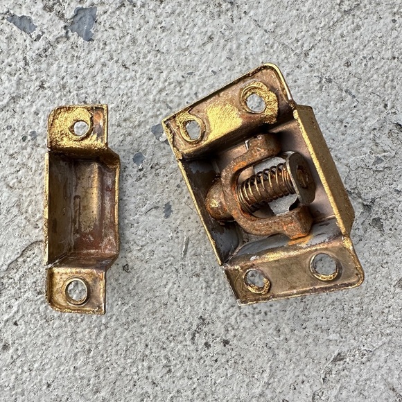 Thumb Turn Cabinet Latch - Picture 9 of 11